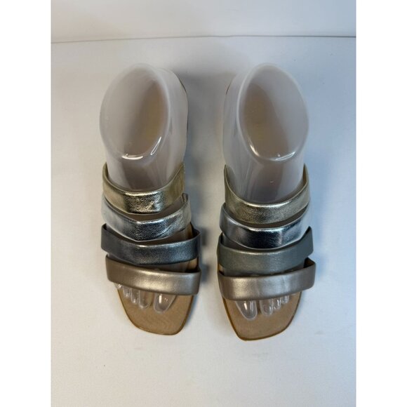 Munro Adrianne Slip-On Taupe Metallic Low Heel Sandals Women Size 8W - Picture 3 of 13